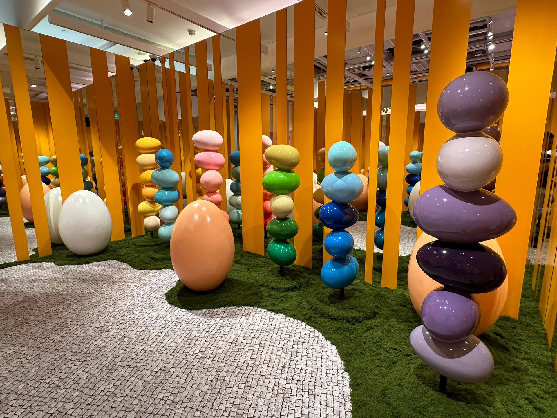 EGG 展覽展示與空間佈置現場